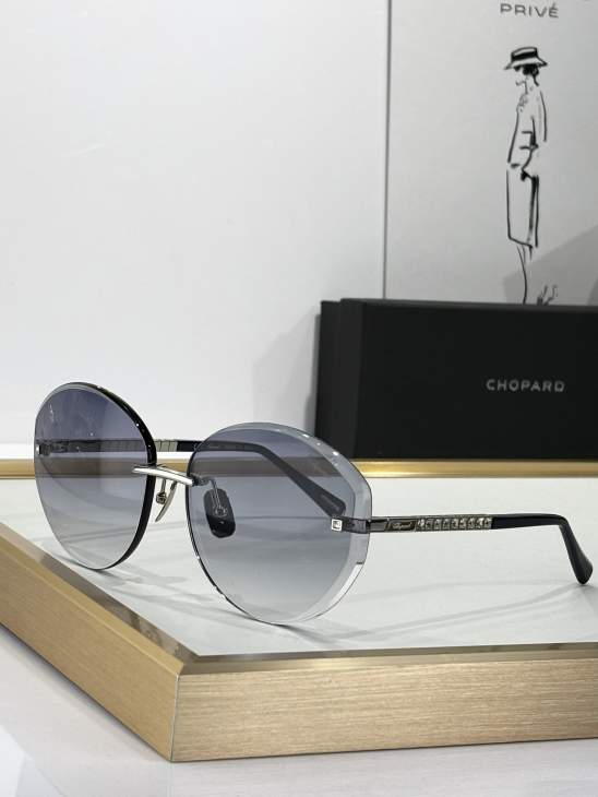 Picture of Chopard Sunglasses _SKUfw70786931fw